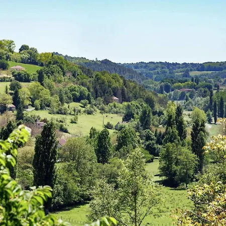 Holiday Home Les Peyries *